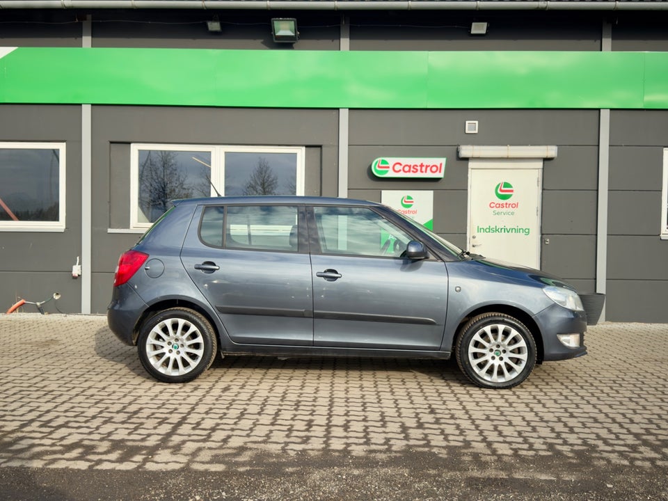 Skoda Fabia 1,6 TDi 105 Ambition 5d