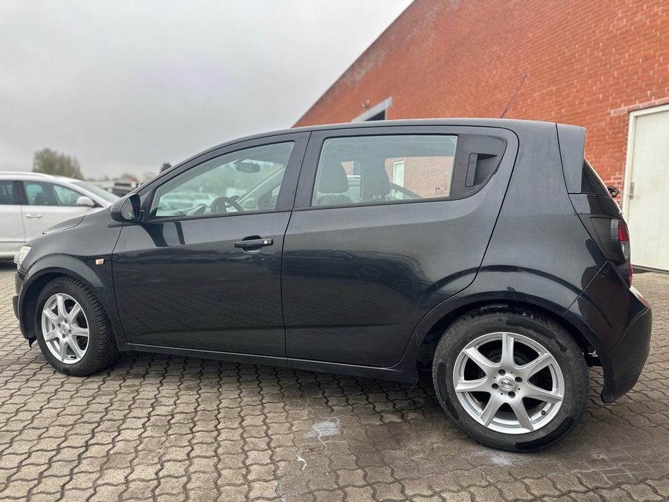 Chevrolet Aveo 1,2 LT 4d