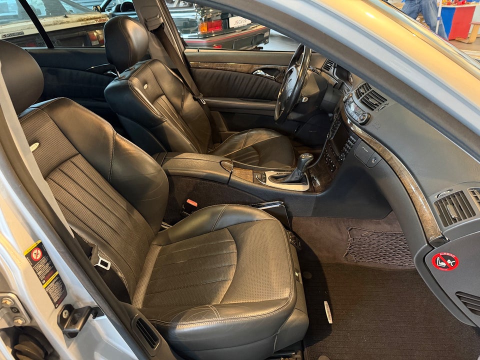 Mercedes E55 5,4 AMG stc. aut. 5d