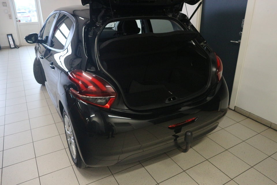 Peugeot 208 1,2 PureTech 82 Envy 5d