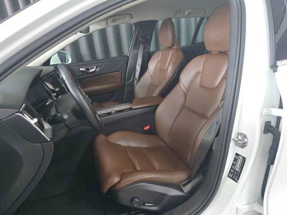 Volvo V60 2,0 D4 190 Inscription aut. 5d