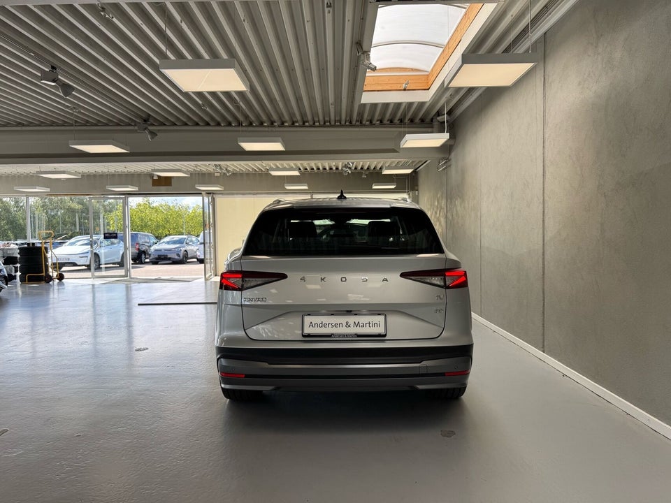 Skoda Enyaq 80 iV Loft 5d