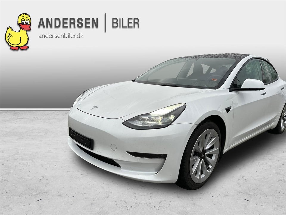 Tesla Model 3 Long Range AWD 4d