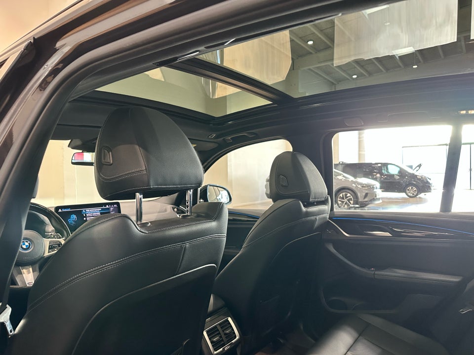 BMW iX3 Charged M-Sport 5d