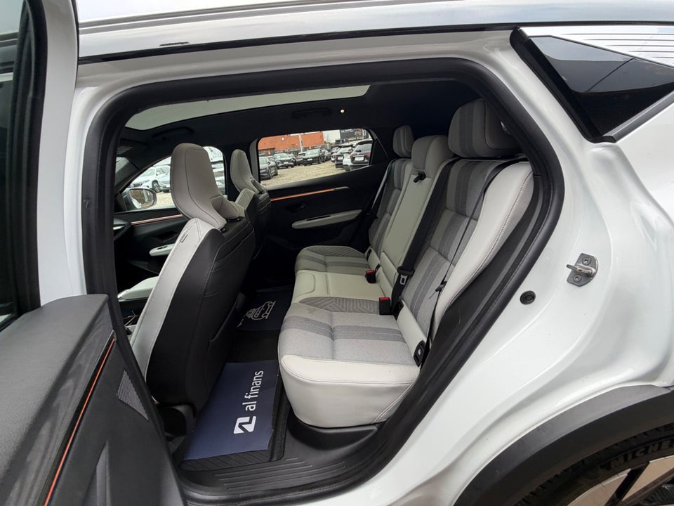 Renault Scenic E-Tech 87 Iconic 5d