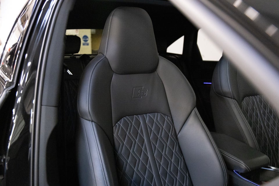 Audi e-tron S Sportback quattro 5d