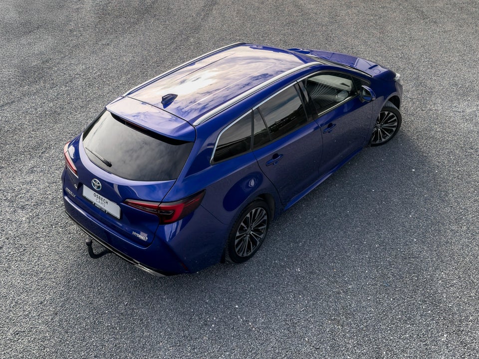 Toyota Corolla 1,8 Hybrid Style Touring Sports e-CVT 5d
