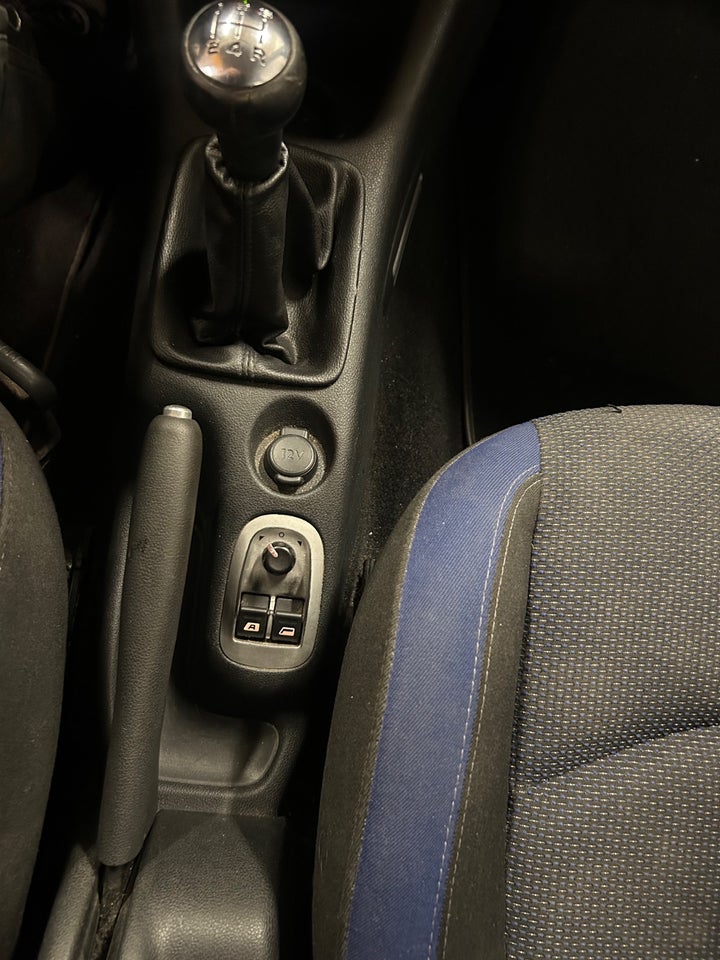 Peugeot 206+ 1,4 HDi 70 Generation 5d