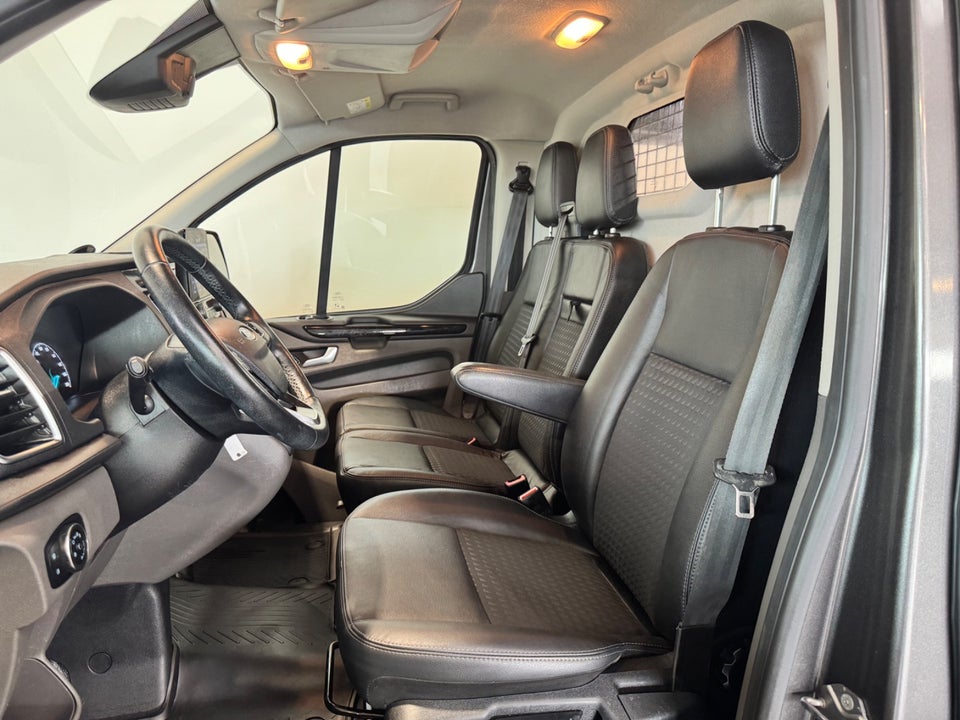 Ford Transit Custom 320 L2 2,0 TDCi 185 Sport aut.