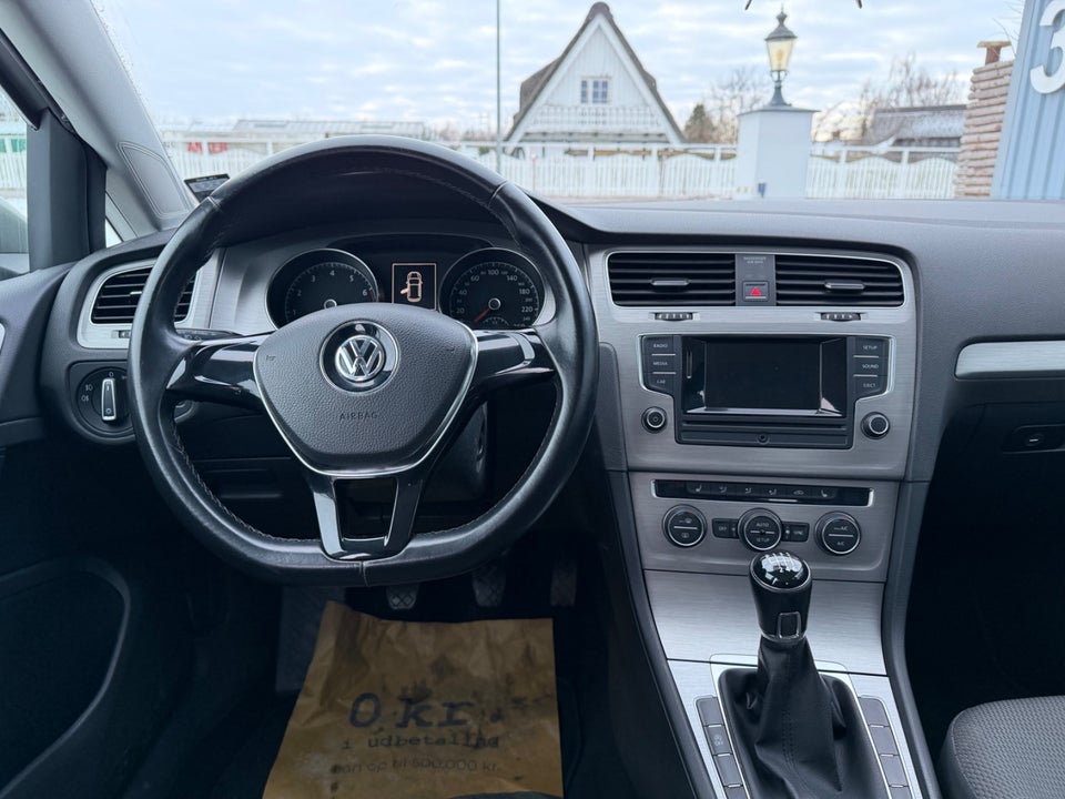 VW Golf VII 1,4 TSi 122 Comfortline BMT 5d
