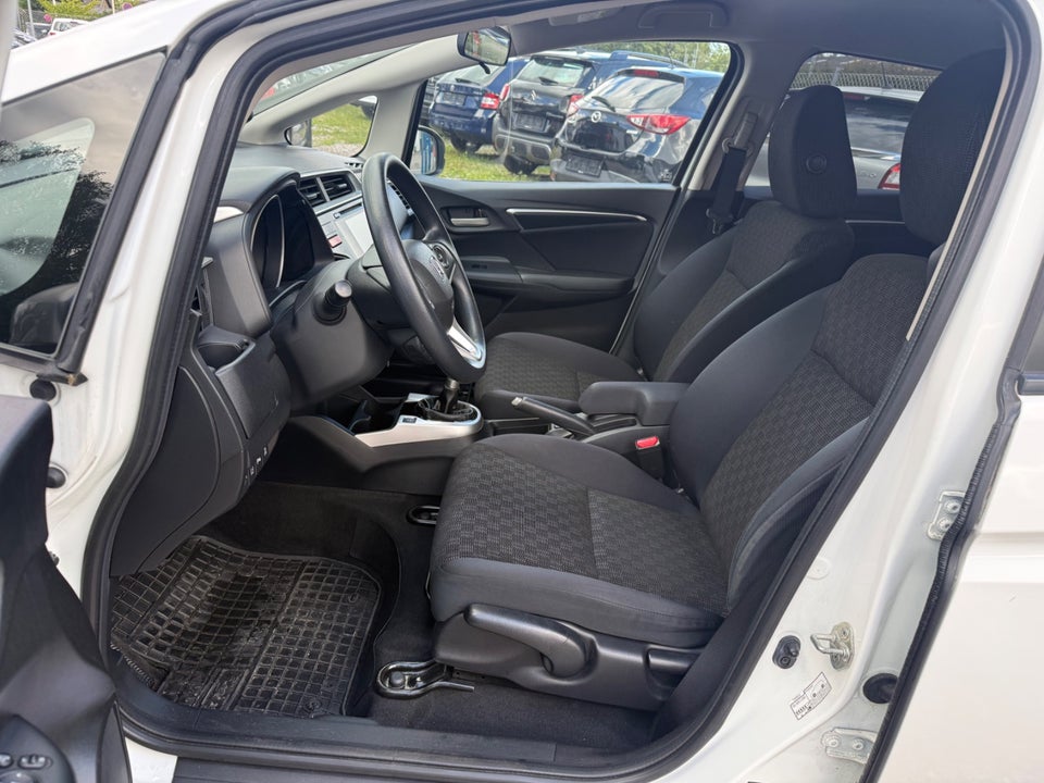 Honda Jazz 1,3 i-VTEC Trend 5d