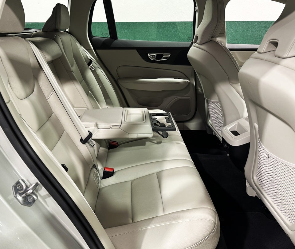 Volvo V60 2,0 D4 190 Inscription aut. 5d