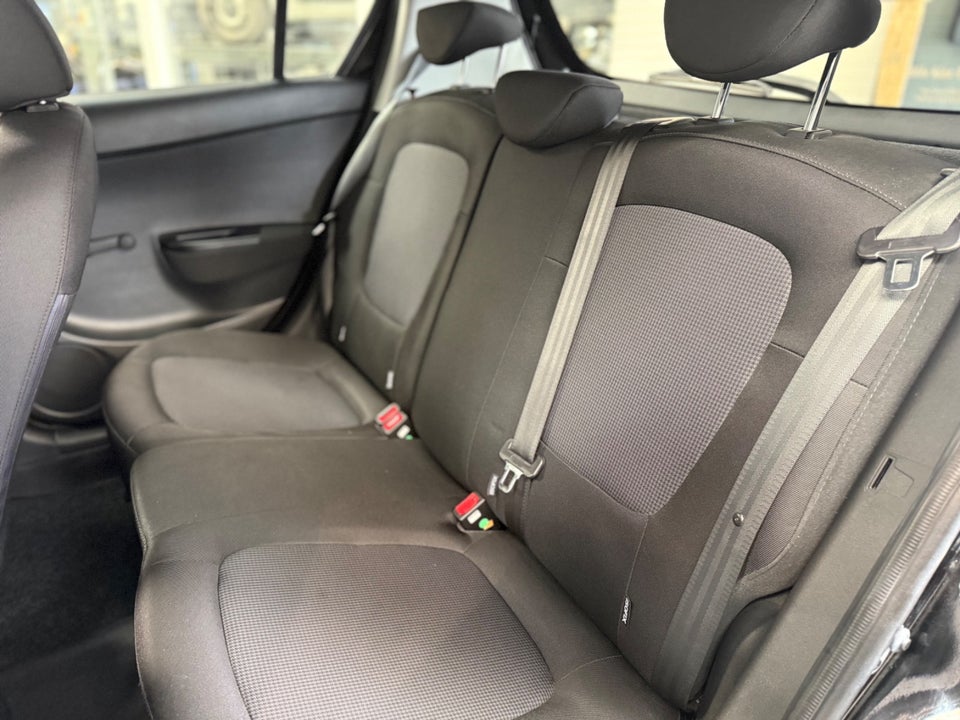 Hyundai i20 1,25 Comfort 5d