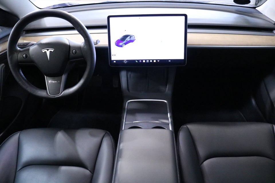 Tesla Model 3 RWD 4d