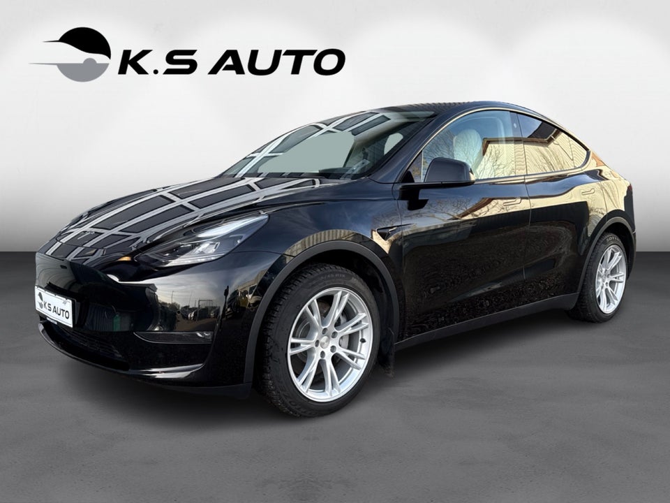 Tesla Model Y Long Range AWD 5d