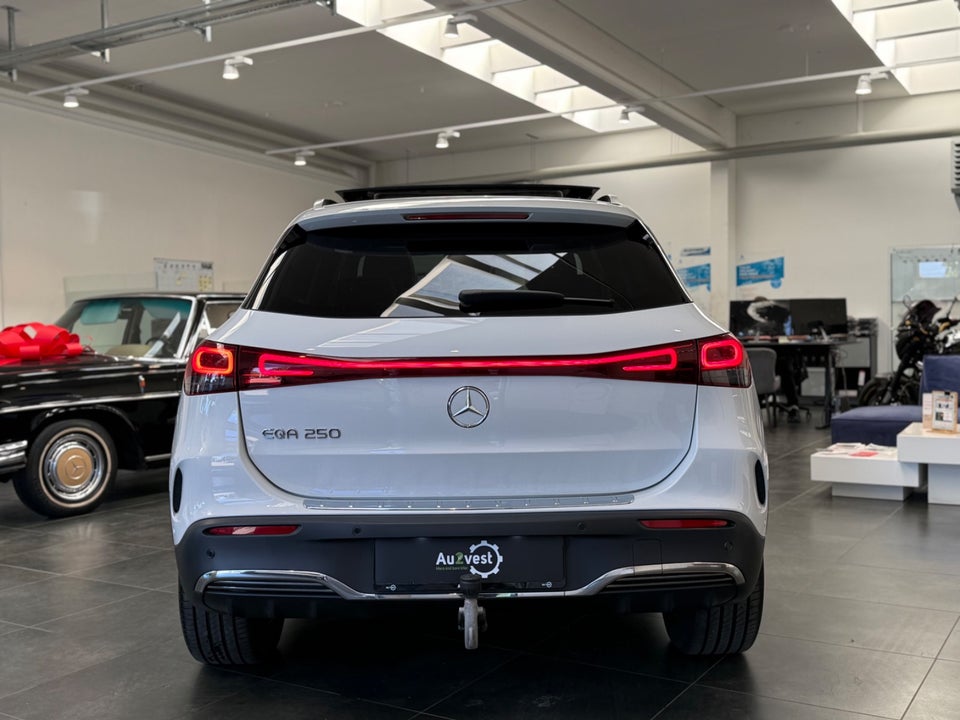 Mercedes EQA250 AMG Line 5d