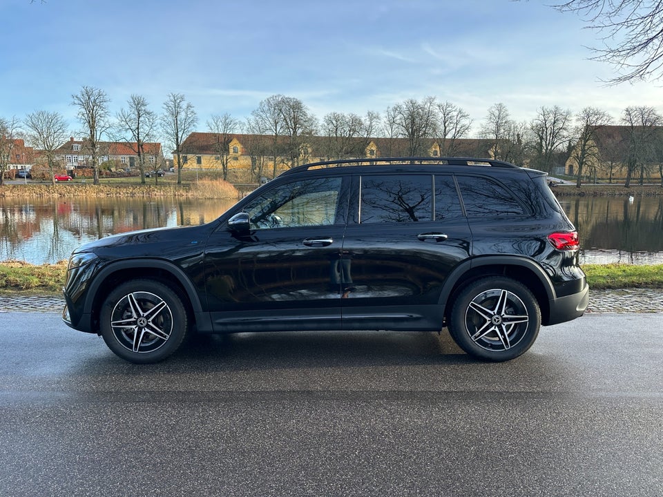 Mercedes EQB350 AMG Line 4Matic 7prs 5d