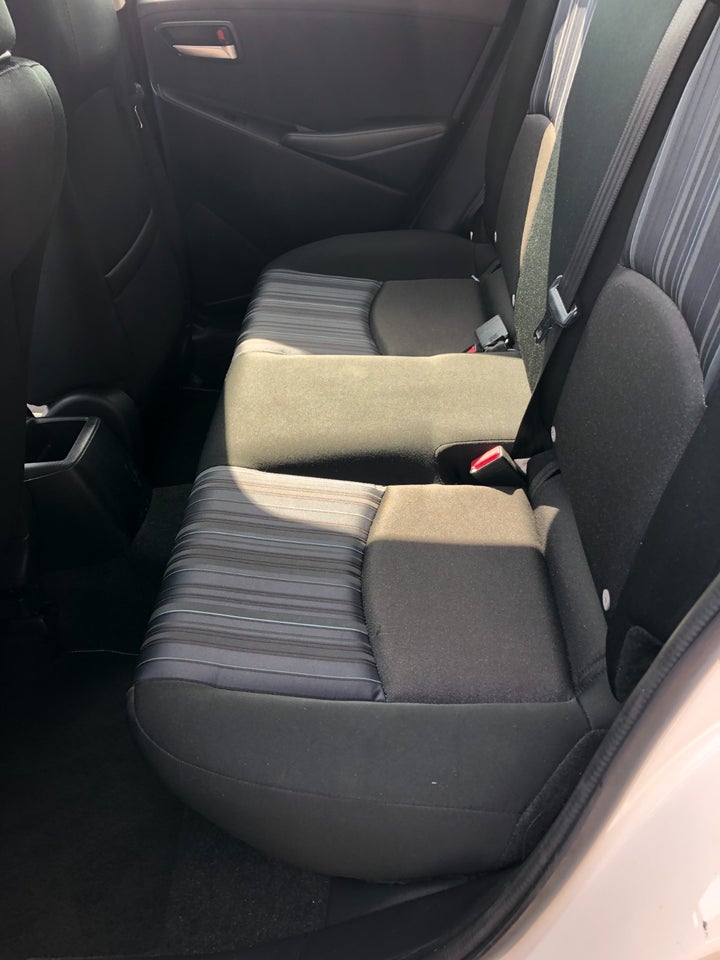 Mazda 2 1,5 SkyActiv-G 75 Core 5d