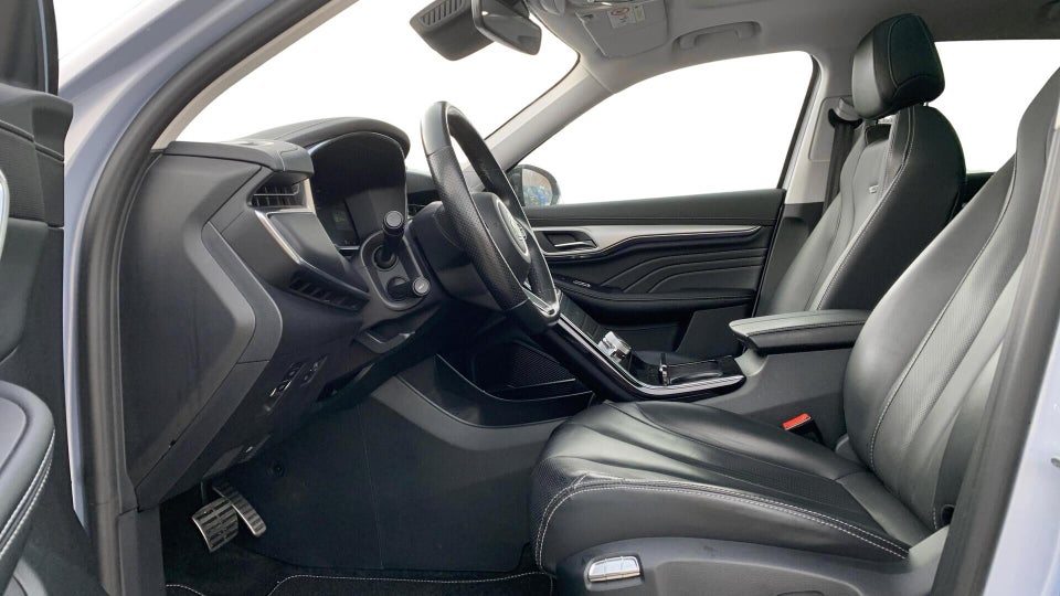 MG Marvel R Luxury 5d