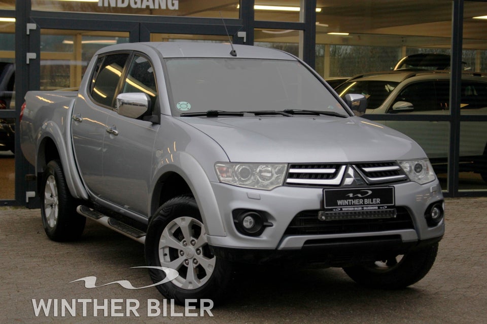 Mitsubishi L200 2,5 DI-D Db.Kab Intense aut. 4d