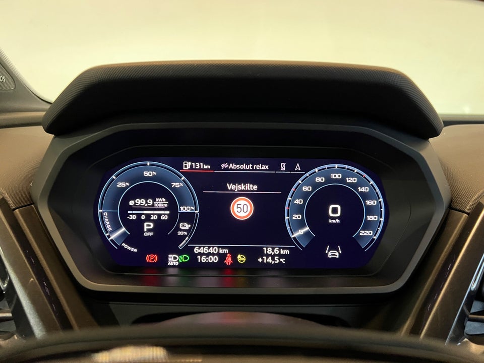 Audi Q4 e-tron 40 S-line 5d