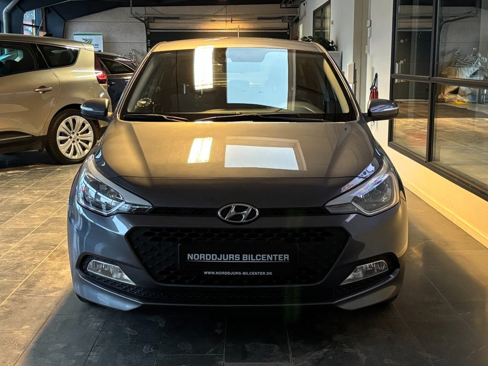 Hyundai i20 1,25 Trend 5d