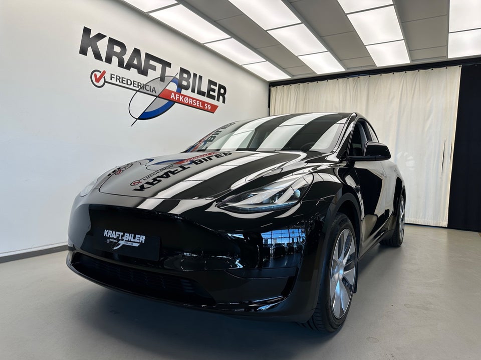 Tesla Model Y RWD 5d