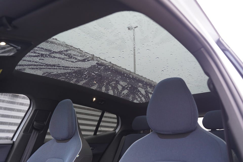 Volvo EX30 Twin Performance Ultra 5d