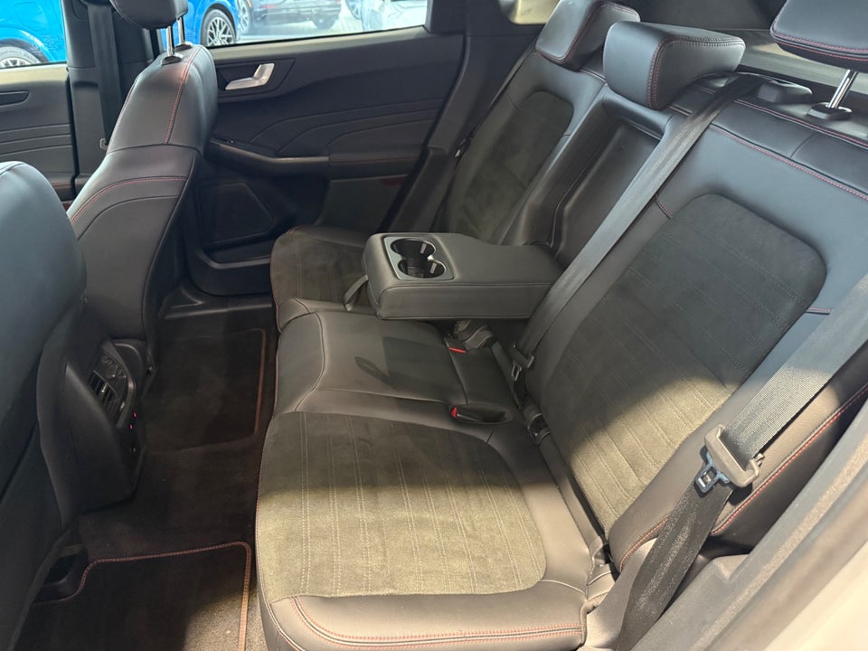 Ford Kuga 2,5 PHEV Graphite Tech CVT 5d