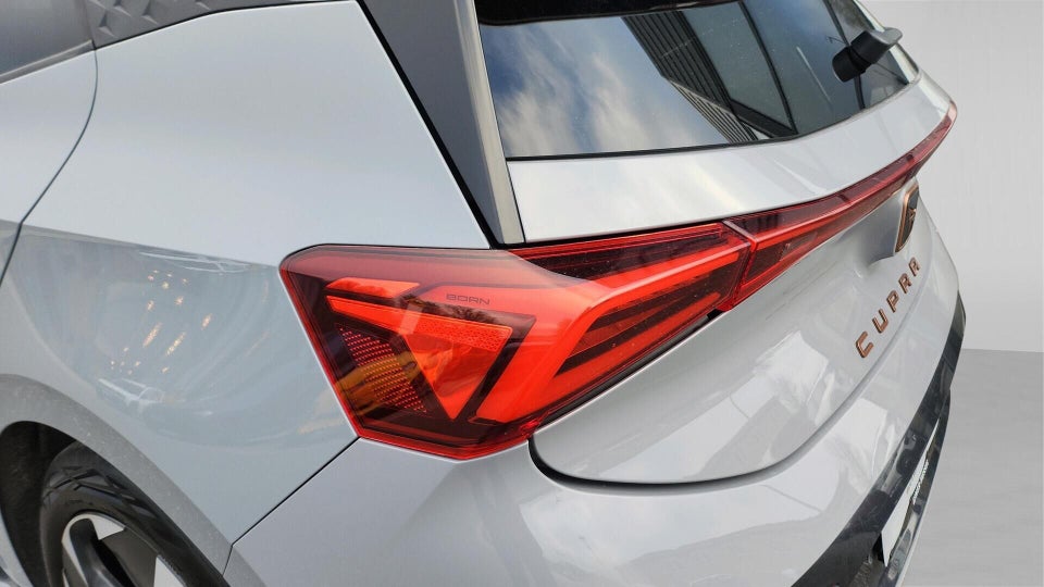 Cupra Born 58 e-Boost 5d