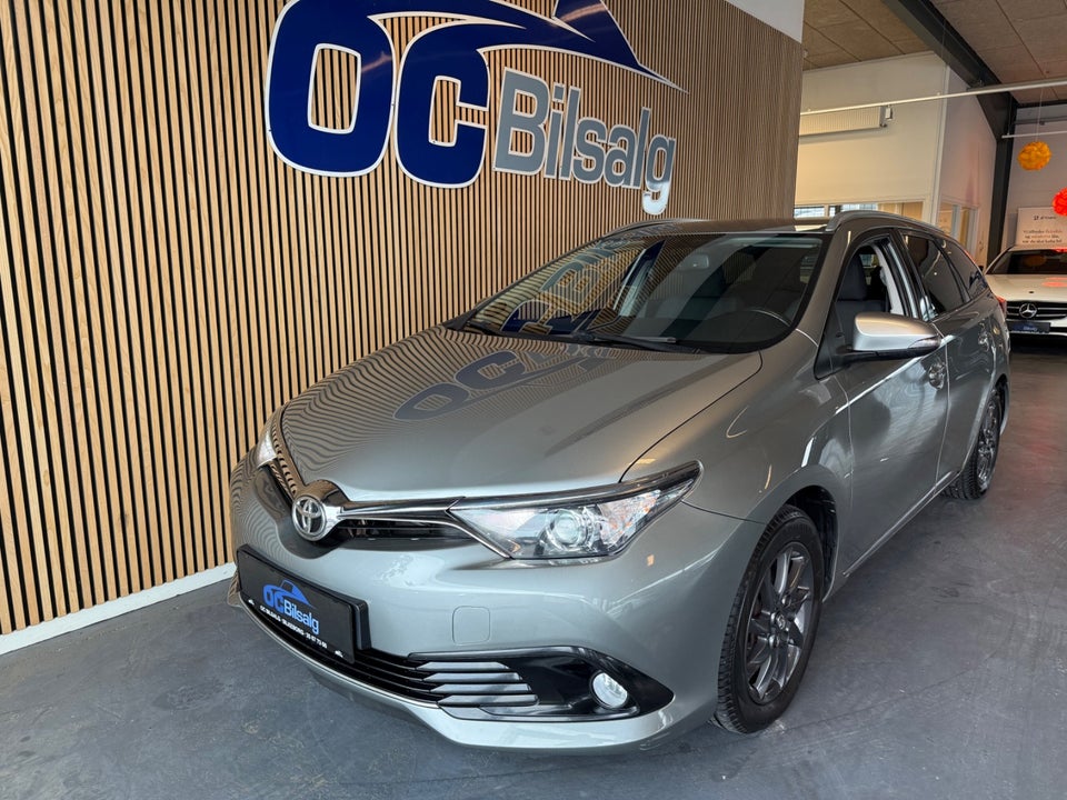Toyota Auris 1,2 T T2 Touring Sports 5d