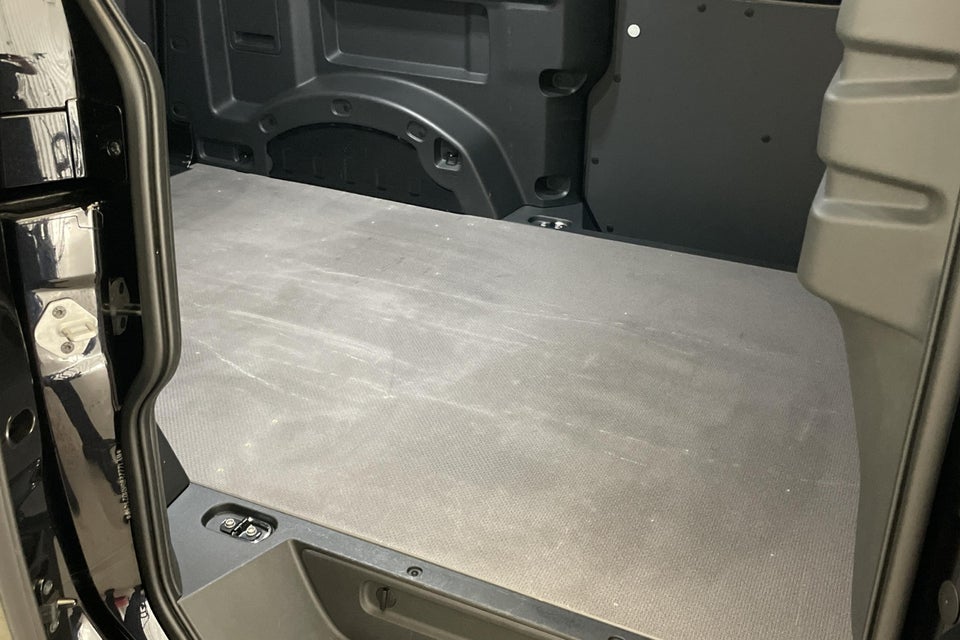 VW ID.Buzz 77 Cargo Pro