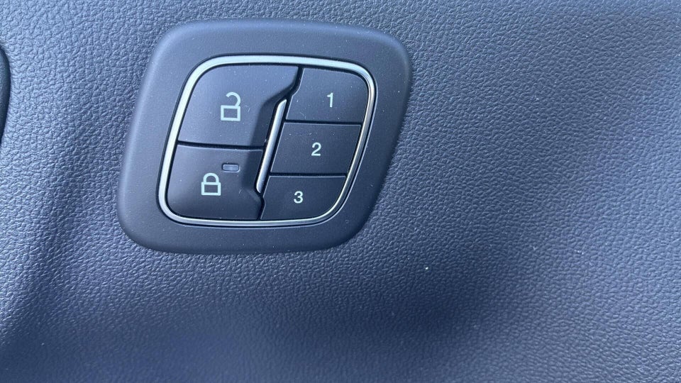 Ford Kuga 2,5 PHEV Vignale CVT 5d