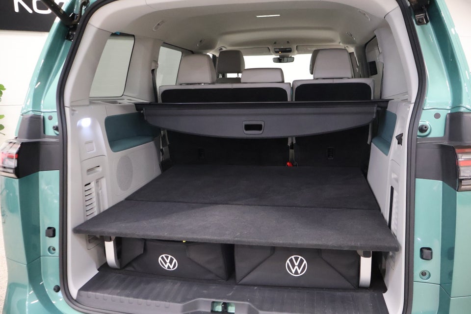 VW ID.Buzz 77 Pro SWB 5d