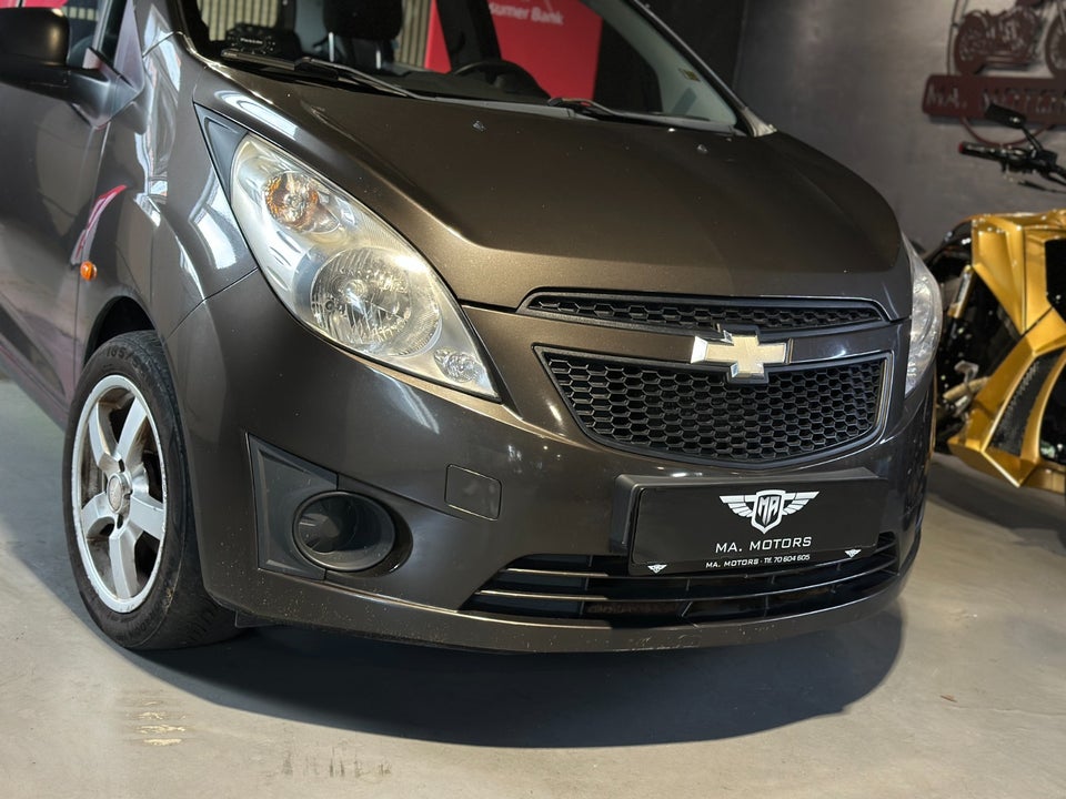 Chevrolet Spark 1,0 LS 5d