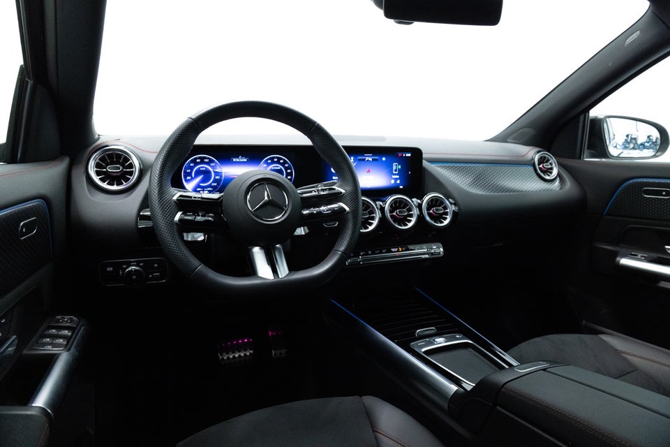 Mercedes EQA350 AMG Advance Plus 4Matic 5d