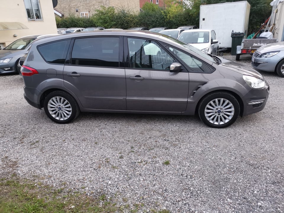 Ford S-MAX 1,6 SCTi 160 Titanium 7prs 5d