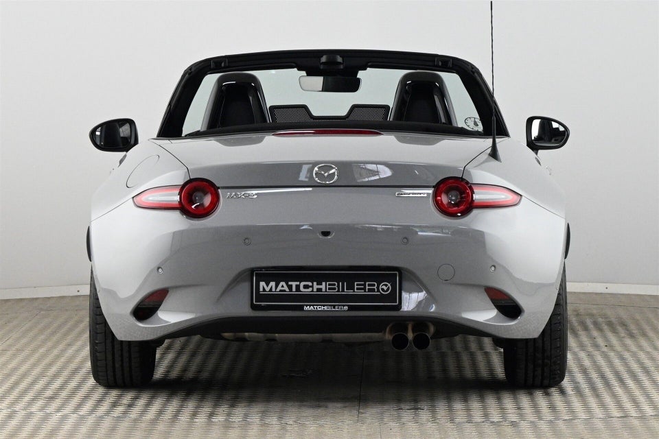 Mazda MX-5 1,5 SkyActiv-G 132 Roadster Homura 2d