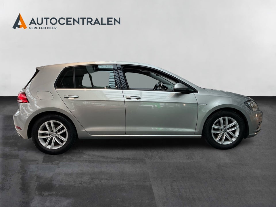 VW Golf VII 1,5 TSi 130 Comfortline DSG 5d