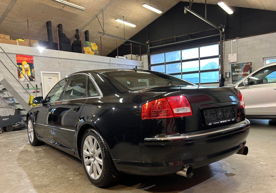 Audi A8 4,2 V8 quattro Tiptr. 4d