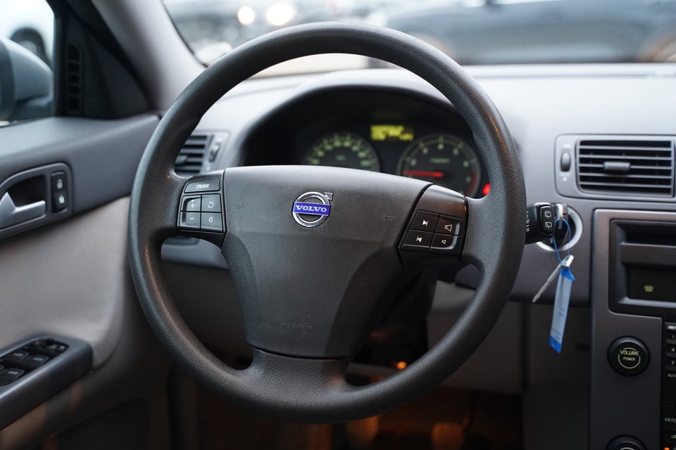 Volvo V50 1,8  5d
