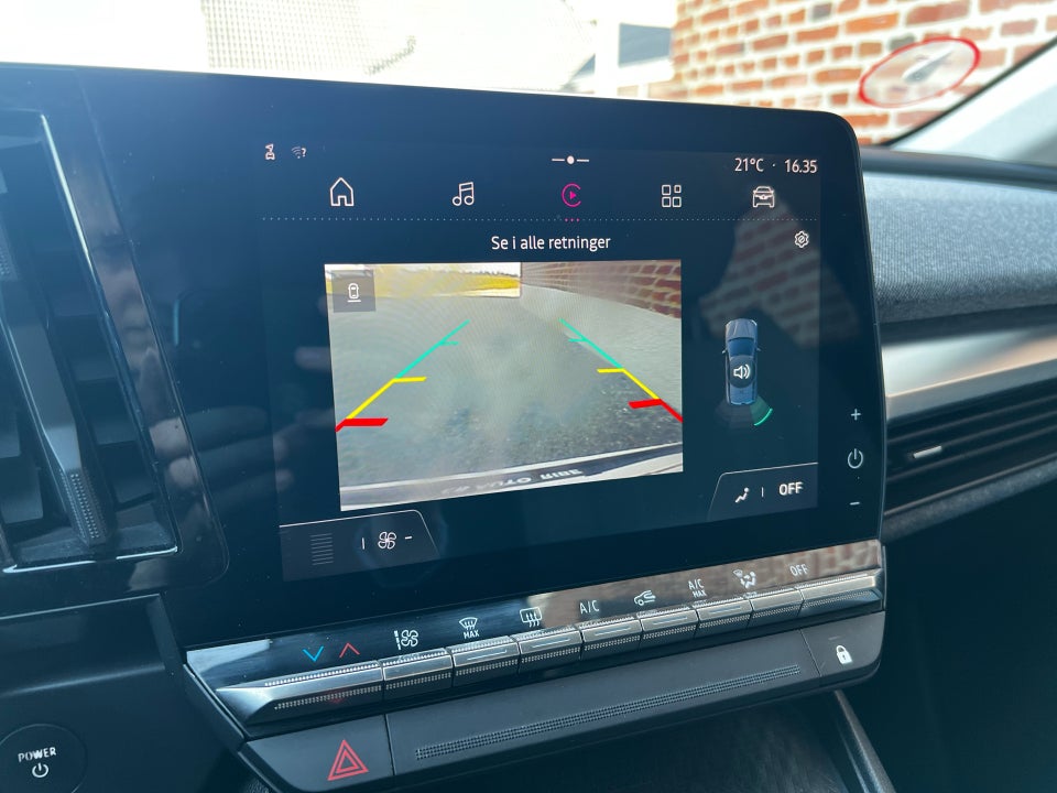 Renault Megane E-Tech 60 Equilibre 5d