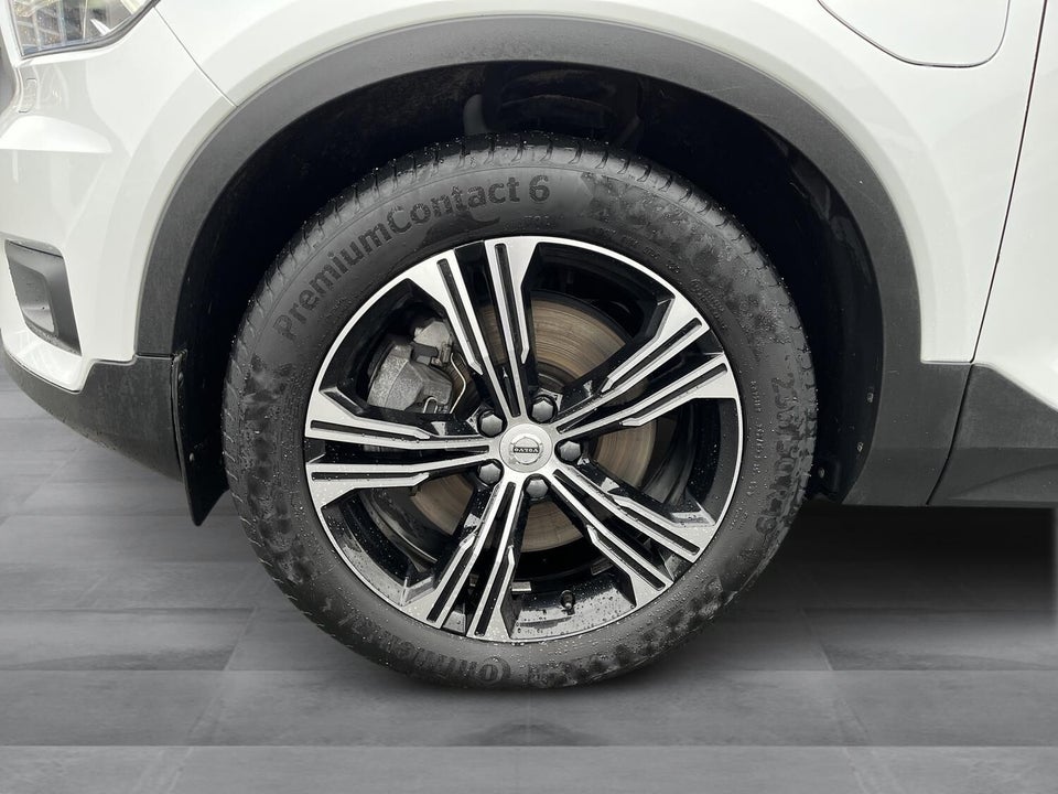 Volvo XC40 1,5 T4 ReCharge Inscription aut. 5d