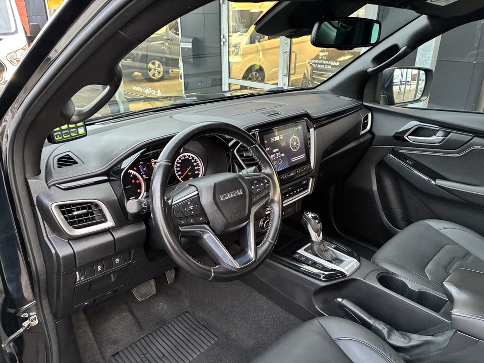 Isuzu D-Max 1,9 TD 163 Ext. Cab Exclusive aut. 4d