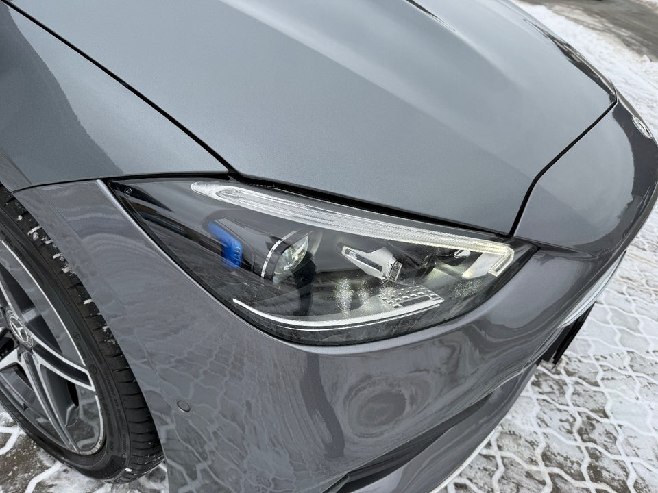 Mercedes C300 e 2,0 AMG Line stc. aut. 5d