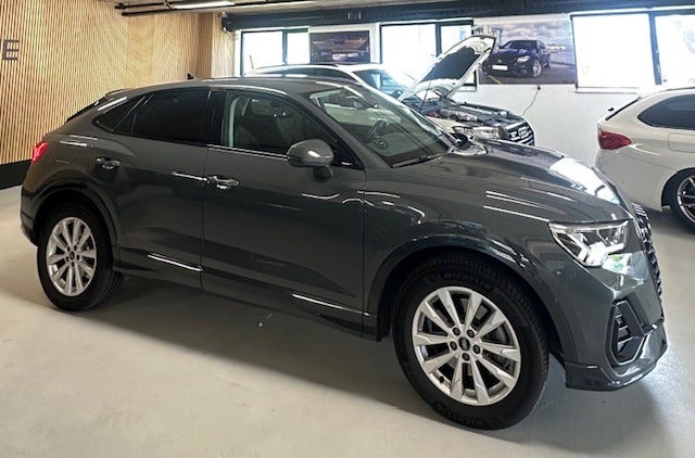 Audi Q3 45 TFSi e Attitude plus Sportback S-tr. 5d