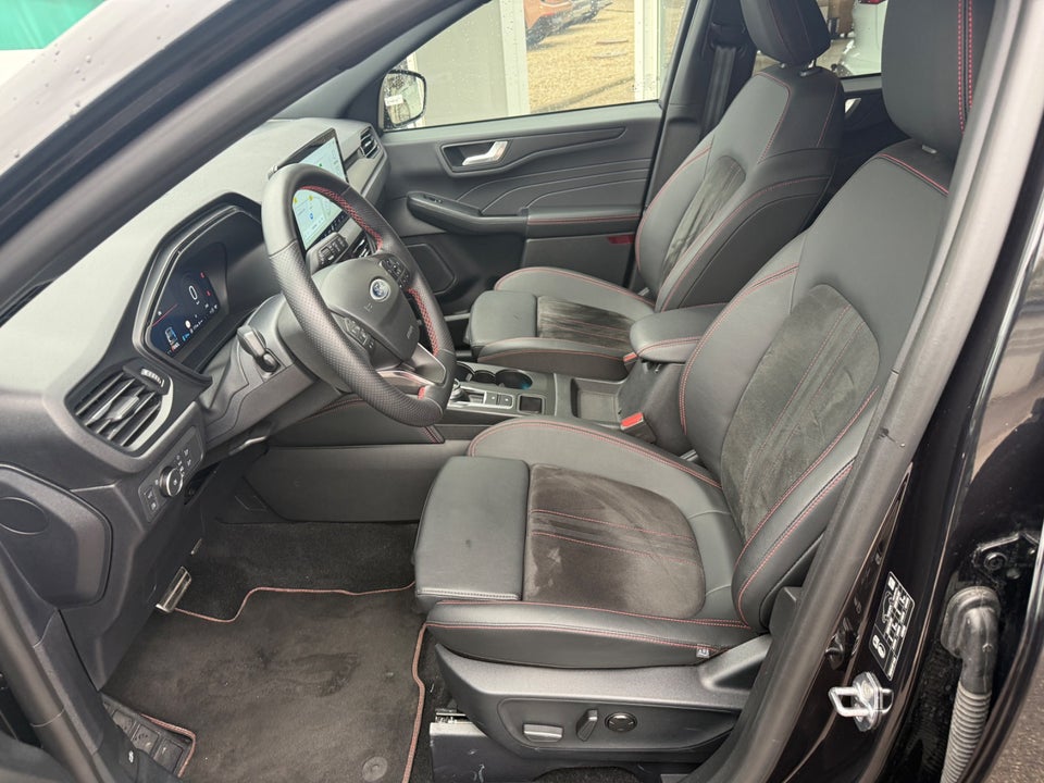 Ford Kuga 2,5 PHEV ST-Line X CVT 5d