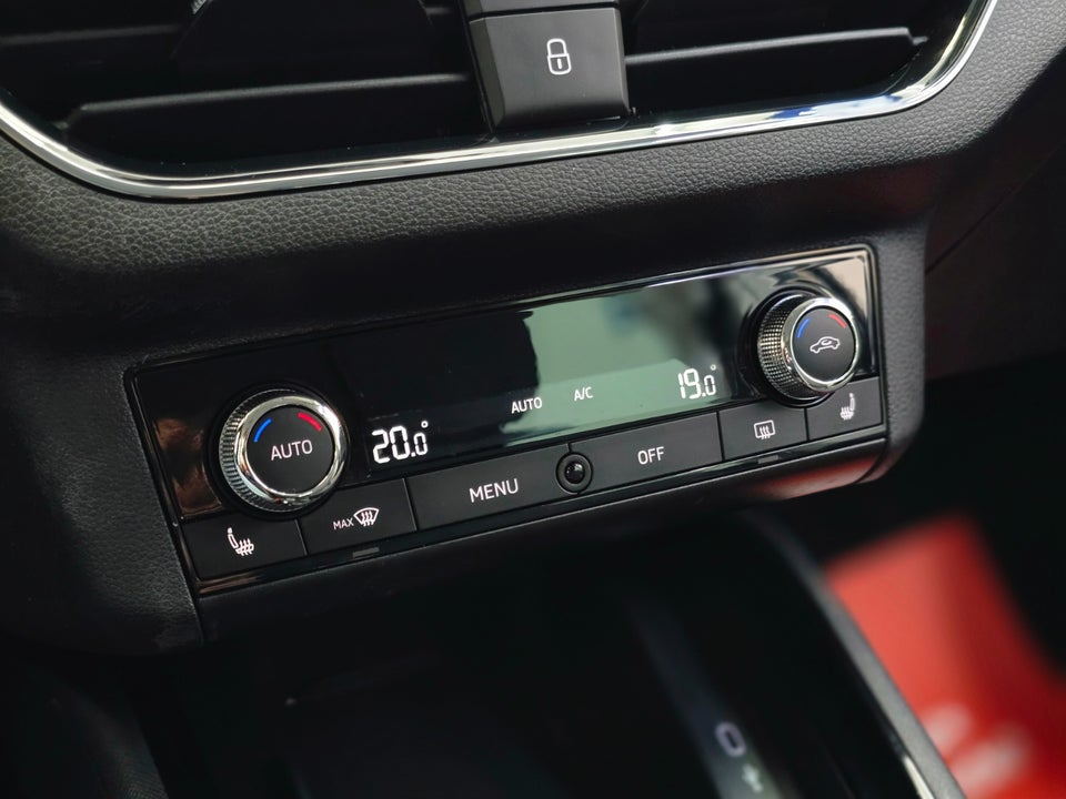 Skoda Kamiq 1,0 TSi 115 Style Premium DSG 5d