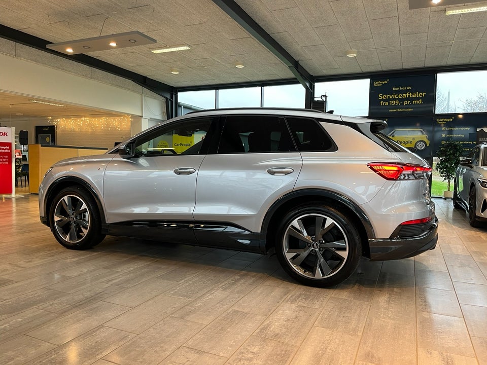 Audi Q4 e-tron 45 S-line 5d