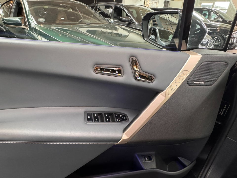 BMW iX xDrive40 M-Sport 5d